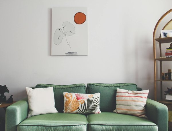 Comment sélectionner les meilleures plantes pour aménager un jardin vertical intérieur dans une pièce sans lumière naturelle ?